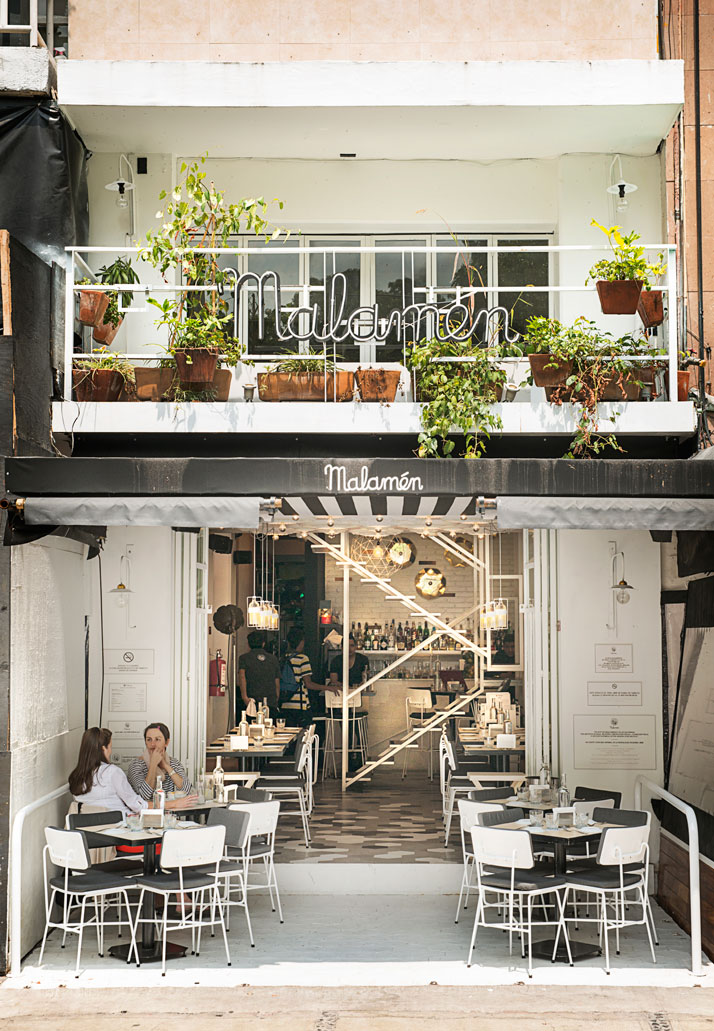 http://www.yatzer.com/Malamen-restaurant-mexico